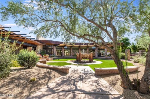 22507 39th Ter, Phoenix AZ 85050-5406 exterior