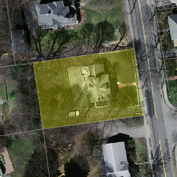 815 Chestnut St, Newton MA 02468-2304 aerial view