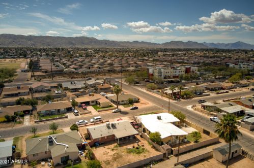 1831 Atlanta Ave, Phoenix AZ 85040-2620 exterior