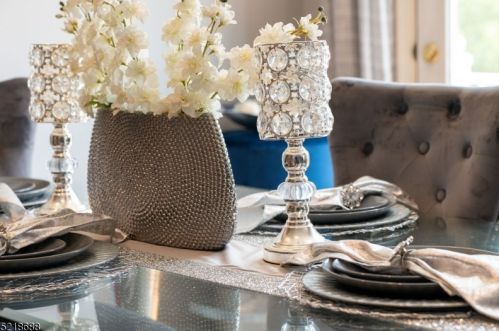 204 Olivio Dr, Belleville NJ  07109-5352 exterior