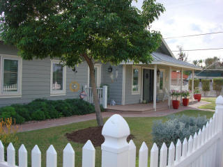 1401 Windsor Ave, Phoenix AZ  85006-1145 exterior