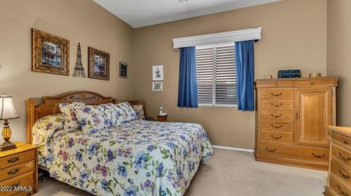 3017 Eagle Claw Dr, Phoenix AZ 85086-2113 exterior