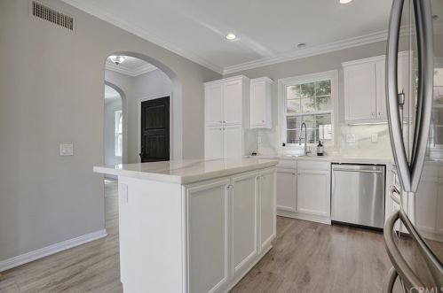 21 Gardenpath, Irvine CA 92603-0156 exterior