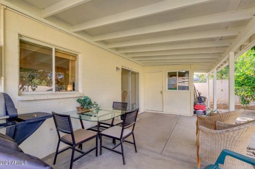 410 El Camino Dr, Phoenix AZ 85051-9122 exterior