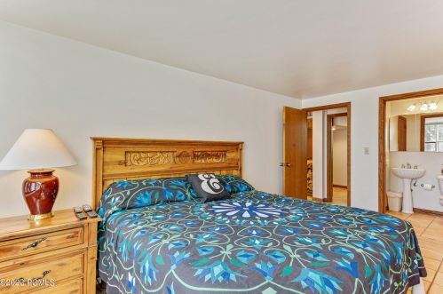 7602 Buckboard Dr, Park City UT 84098-5304 exterior