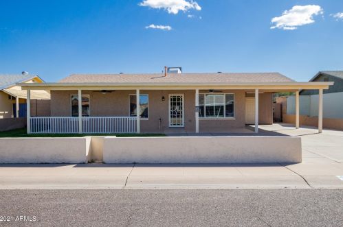 4837 Almeria Rd, Phoenix, AZ 85035-4026