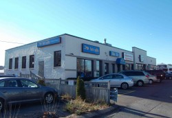 612 Washington St, Newton, MA 02458-1453