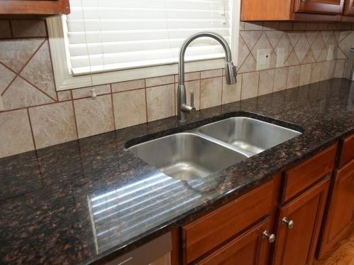 312 Pine Needle Ct, Stockbridge GA 30281-1595 exterior