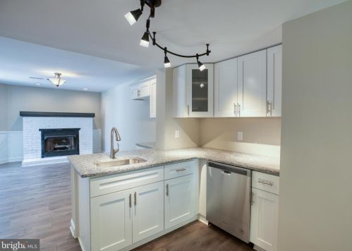 746 Carter Ave, West Deptford NJ  08096-1468 exterior