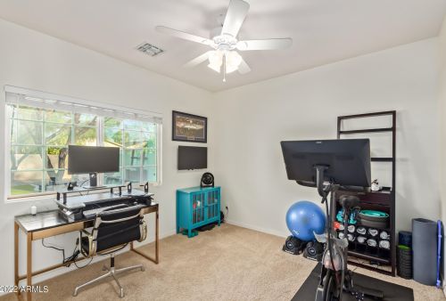 3819 41 Pl, Phoenix AZ 85044-1331 exterior