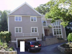 76 Drumlin Rd, Newton, MA 02459-2807