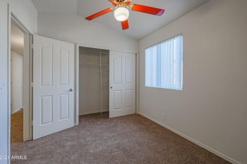 18841 43 Pl, Phoenix AZ 85050-3736 exterior