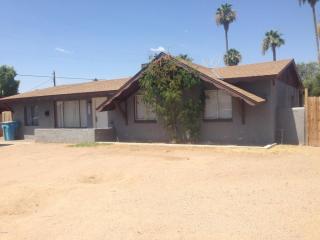 2820 49th Ave, Phoenix, AZ 85035-2106