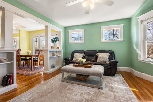 44 Barham Ave, Quincy MA 02171-2711 exterior