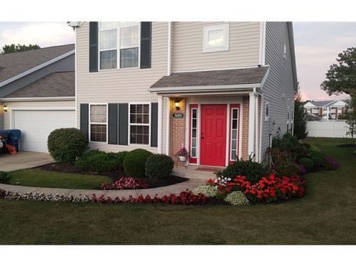 8609 Emerald Oval, Cleveland OH  44138-4203 exterior