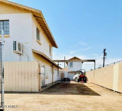 2541 Adams St, Phoenix, AZ 85034-1406