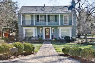 2555 Saratoga Dr, Louisville KY  40205-2024 exterior