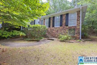 1661 Azalea Dr, Birmingham, AL 35235-2803