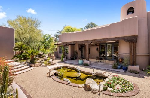 2020 Bethany Home Rd, Phoenix AZ 85014-2434 exterior