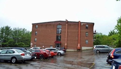 10 Wrentham Rd, Worcester MA  01602-1348 exterior