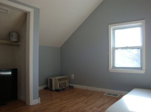 19 Metropolitan Park Ave, Seekonk MA 02771-4208 exterior