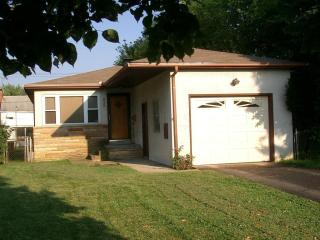 828 Wiltshire Rd, Columbus OH  43204-2339 exterior