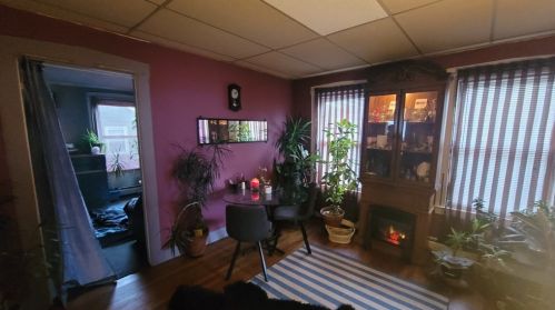 36 Orange St, Montgomery MA 01085-2347 exterior