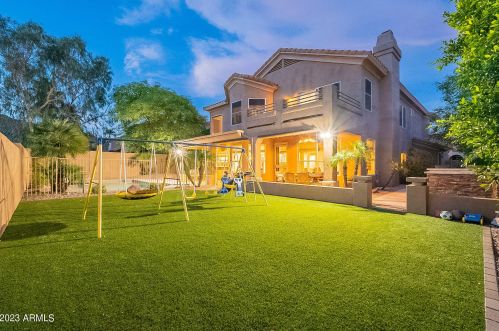 1368 Desert Flower Ln, Phoenix AZ  85048-5928 exterior