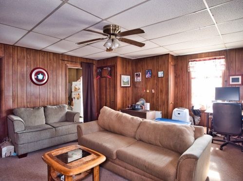 33 Morton St, Fall River MA 02720-2860 exterior