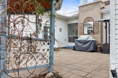 7993 Erique Way, Sandy UT 84093-6422 exterior