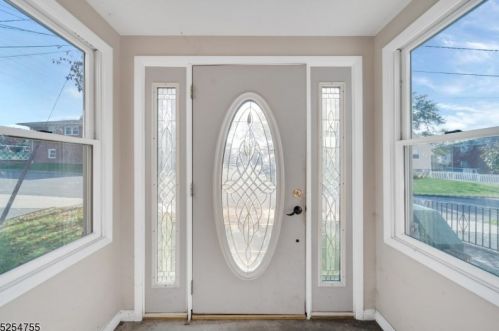 34 Jannarone St, Belleville NJ  07109-2336 exterior