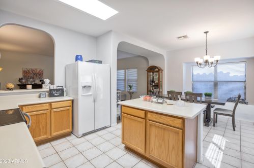 26219 41 Way, Phoenix AZ 85042-6304 exterior