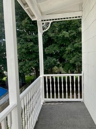 340 Earle St, New Bedford MA 02746-1814 exterior