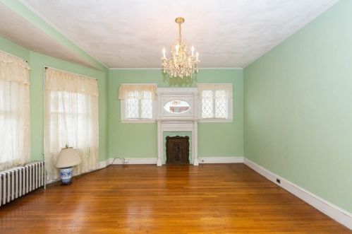 12 Washington St, Gloucester MA 01930-2628 exterior