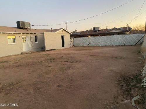 1032 27th Dr, Phoenix, AZ 85009-3953