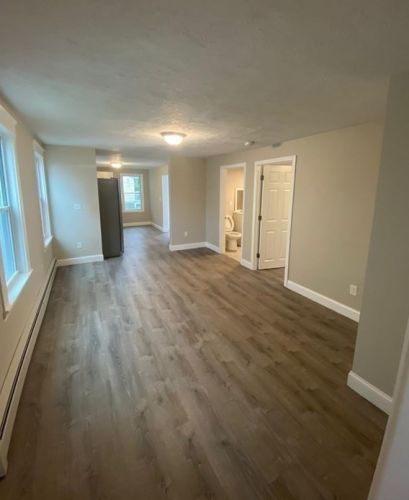 21 Sigel St, Worcester MA 01610-1824 exterior