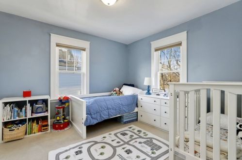 42 Lincoln St, Milton MA 02186-2005 exterior