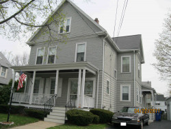 24 Washburn St, Newton, MA 02458-1304