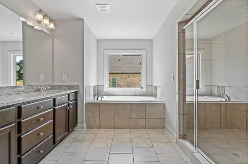 3136 Jackson Creek Dr, Stockbridge GA 30281-5690 exterior