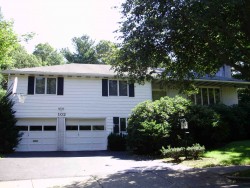102 Nardell Rd, Newton, MA 02459-2821