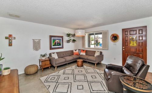 4149 Beryl Ave, Phoenix, AZ 85051-1061