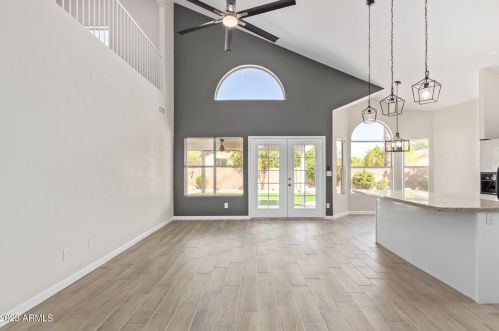 1222 Beverly Ln, Phoenix AZ 85032-3408 exterior