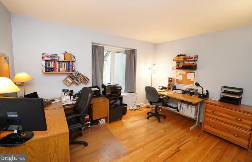 35 Woodlane Rd, Trenton NJ  08648-5543 exterior