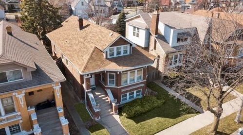 2510 Oak Park Ave, Forest View, IL 60402-3411