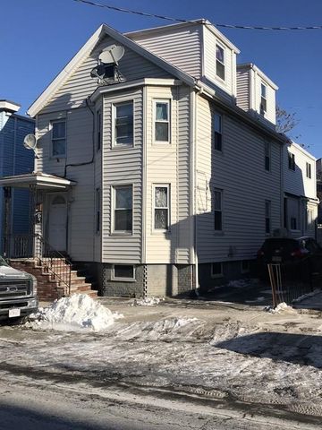 17 6th St, Chelsea MA  02150-2407 exterior