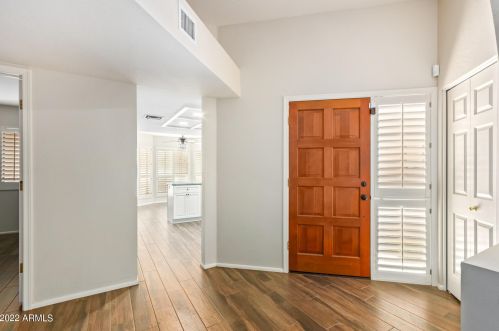 11648 41st Pl, Phoenix AZ  85028-2214 exterior