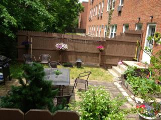 19916 Van Aken Blvd, Cleveland OH  44122-3611 exterior