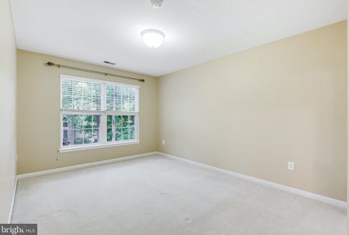 5424 Wooded Way, Columbia MD 21044-5722 exterior