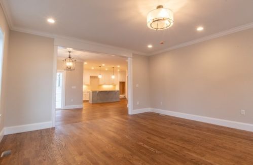 61 Rosemary St, Needham MA 02494-3252 exterior