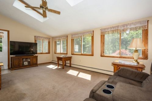 24 Ted Ln, Southborough MA 01772-2027 exterior